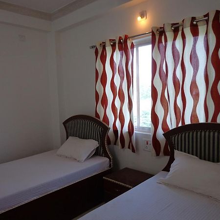 Swagat Guest House พุทธคยา ภายนอก รูปภาพ