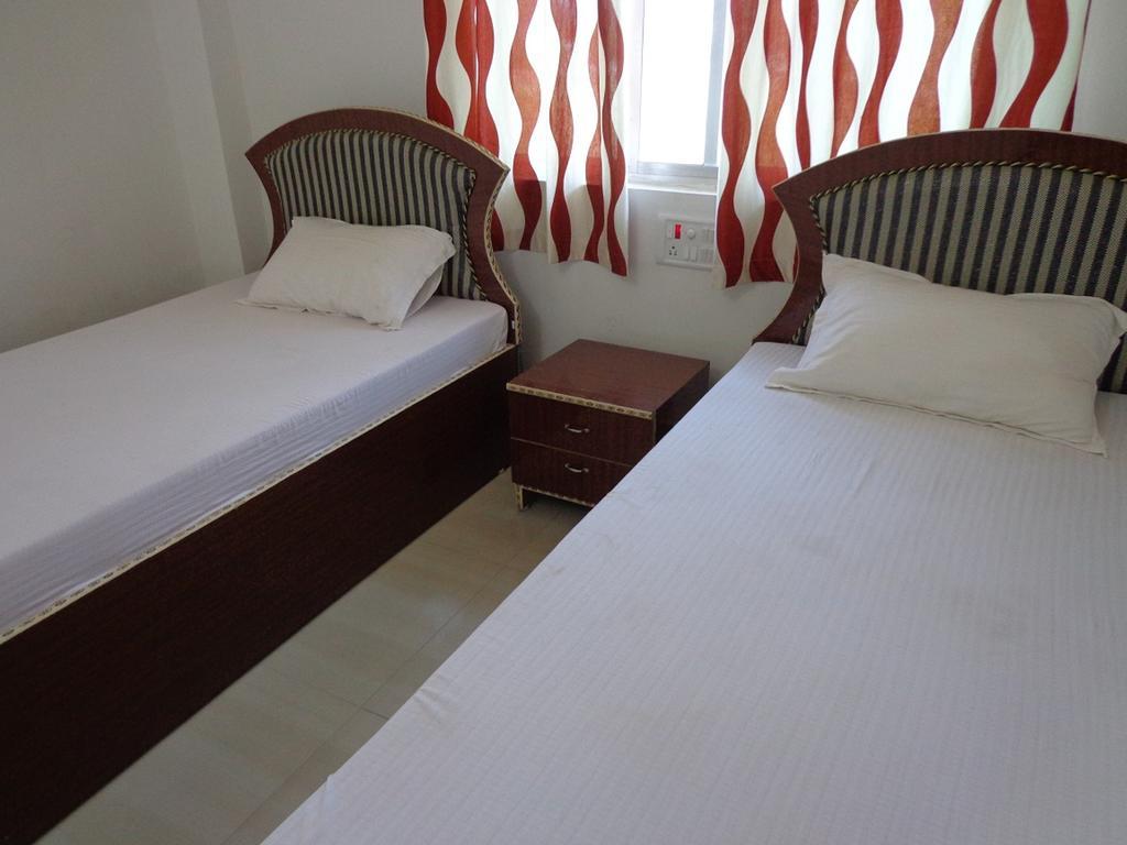Swagat Guest House พุทธคยา ภายนอก รูปภาพ