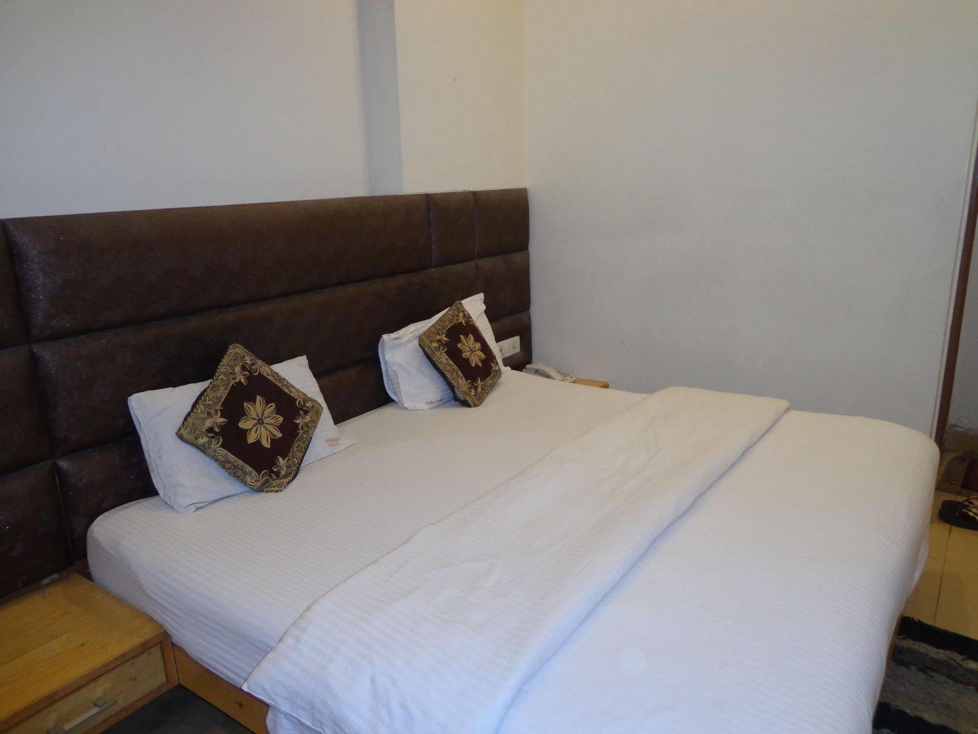 Swagat Guest House พุทธคยา ภายนอก รูปภาพ