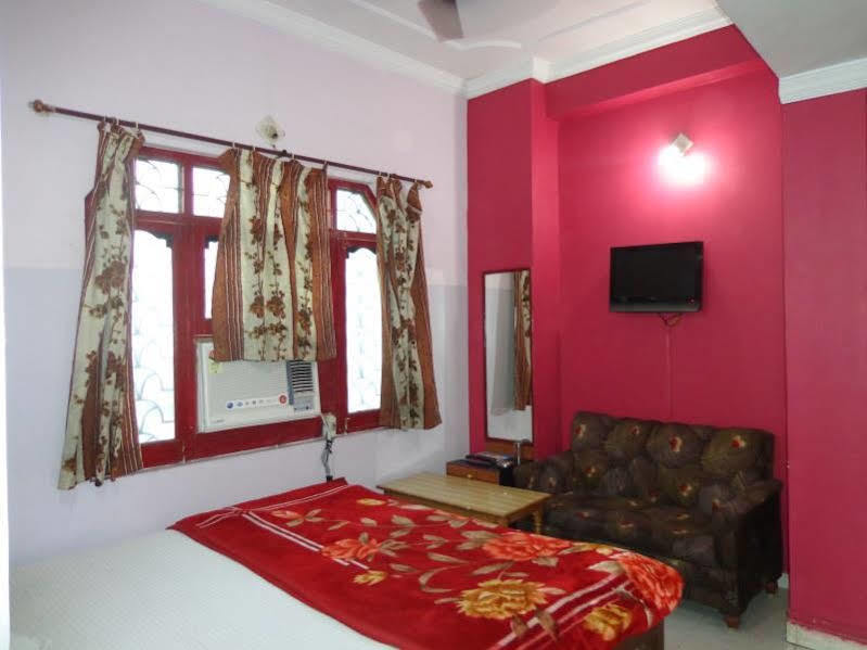 Swagat Guest House พุทธคยา ภายนอก รูปภาพ