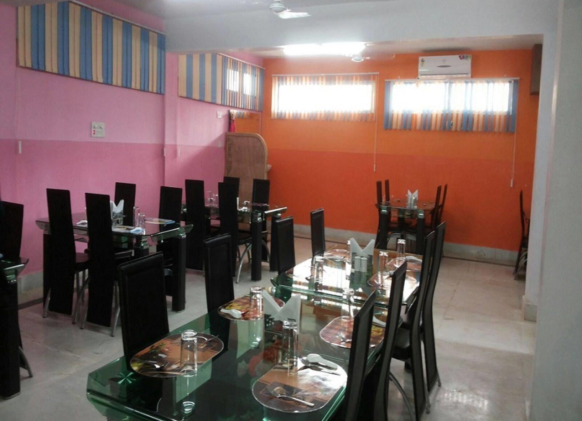 Swagat Guest House พุทธคยา ภายนอก รูปภาพ